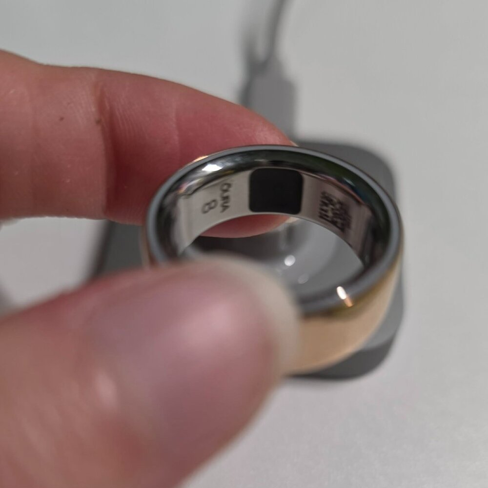 Rose Gold Oura Ring v4 Size 8 - Picture 2 of 5